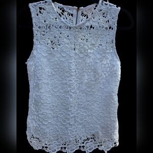 Nanette Lace Overlay Sleeveless Top With Lining - S